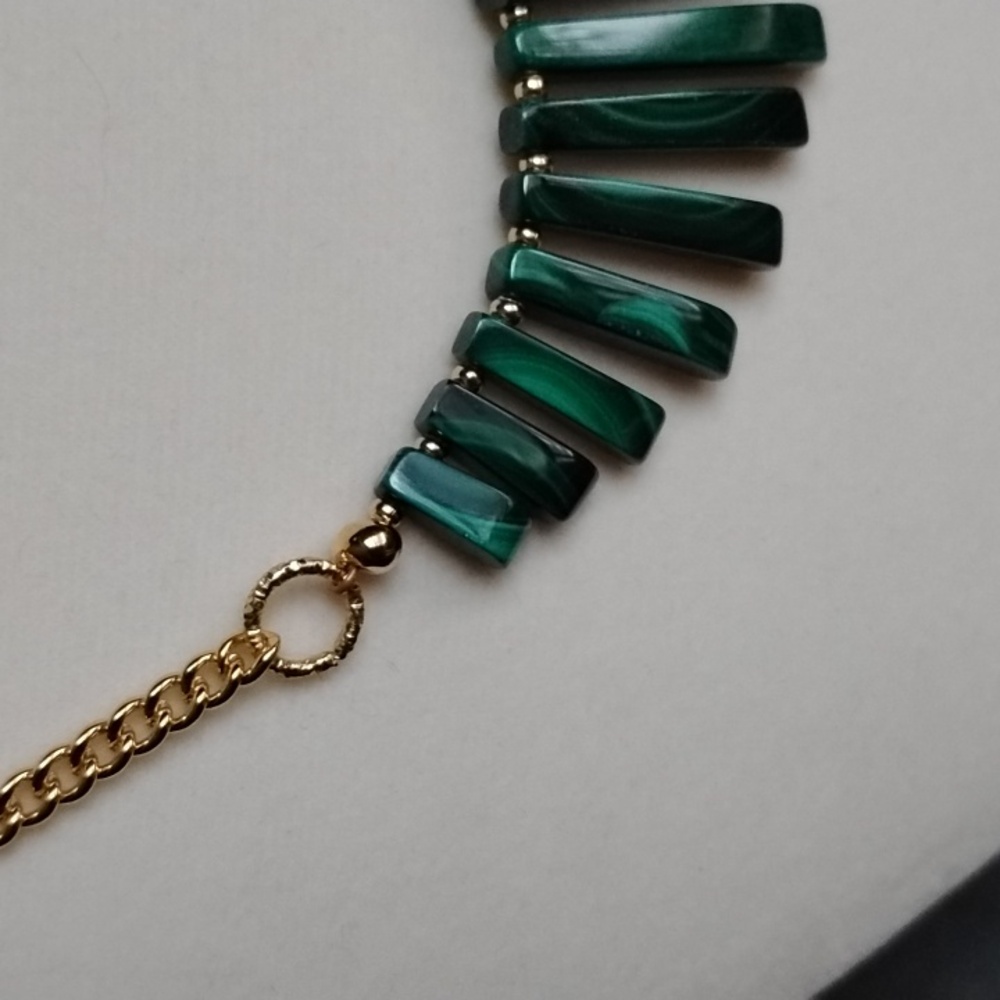 Hand Crafted Genuine A Grade Graduated Malachite Focal With 18kt Gold - Picture 3 of 9